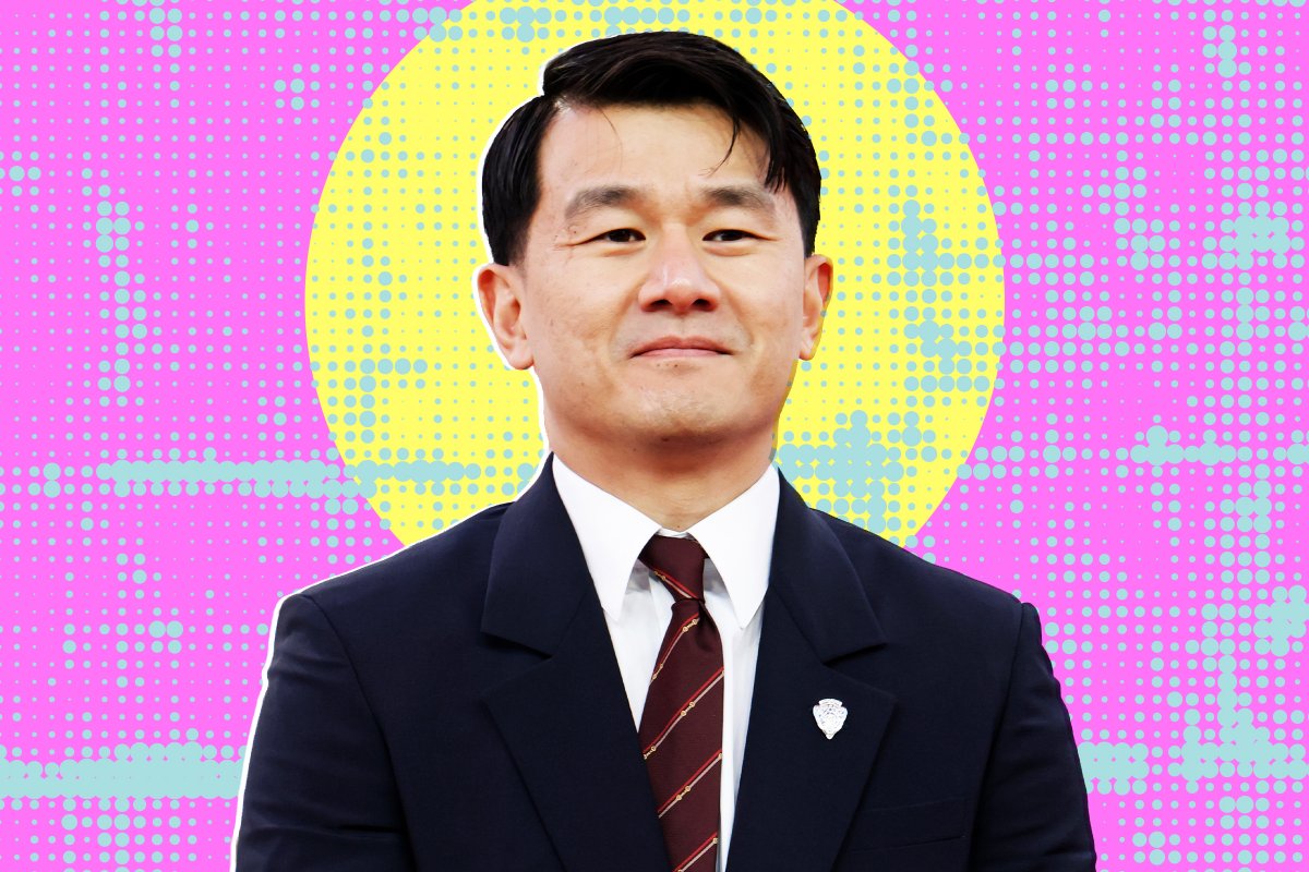 Harvard Graduation Speaker Unloads on AI in Profanity-Loaded Tirade, Prompting Cheers From Students: "I'm Here to Tell You the Mission of Your Generation Is to Destroy AI"