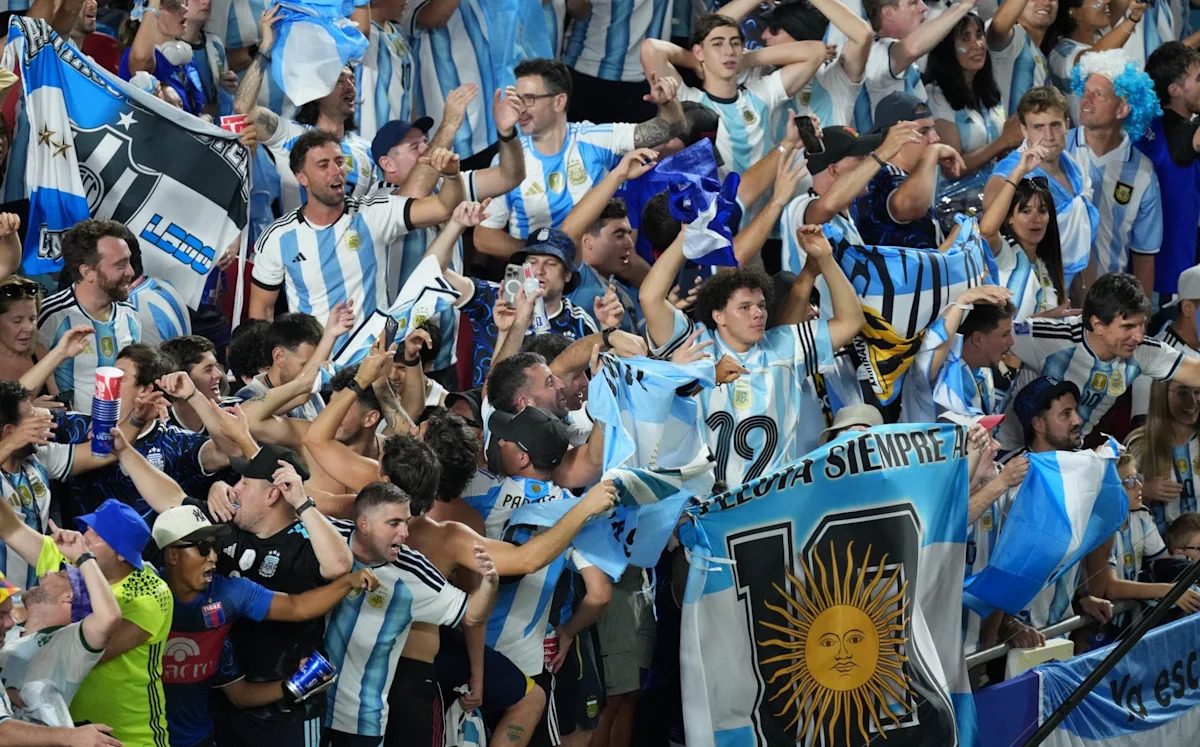 Argentina fans ‘shot at’ in drive-by attack before World Cup match