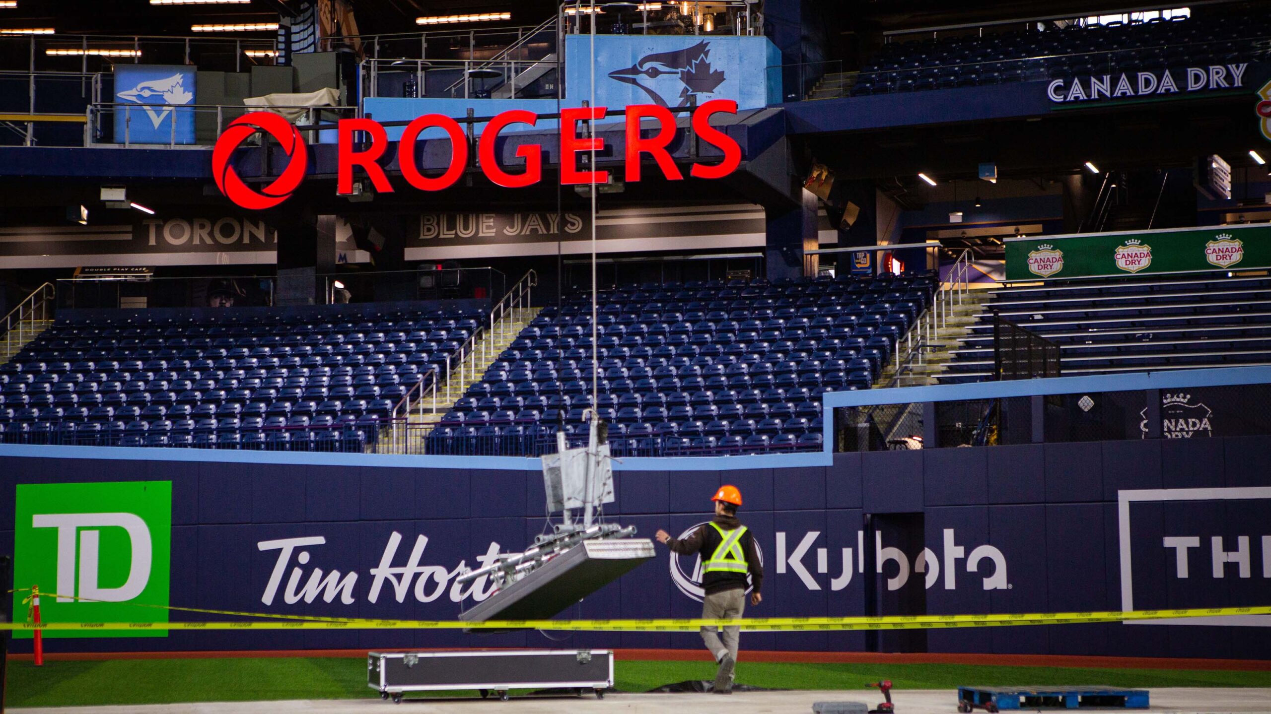 Score a pair of Blue Jays tickets when activating a Rogers wireless plan